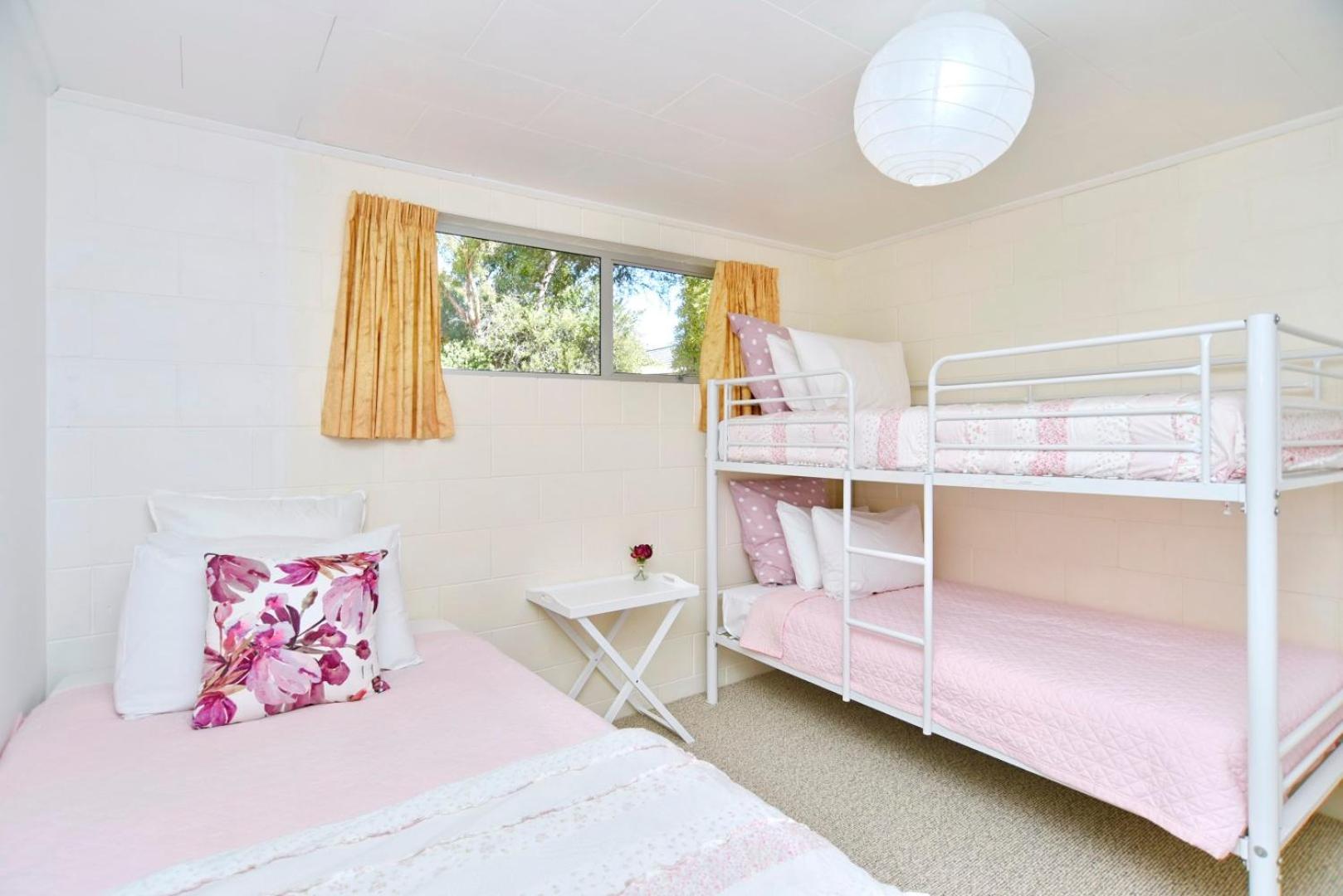 Akaroa Harbour View - Christchurch Holiday Homes Ngoại thất bức ảnh