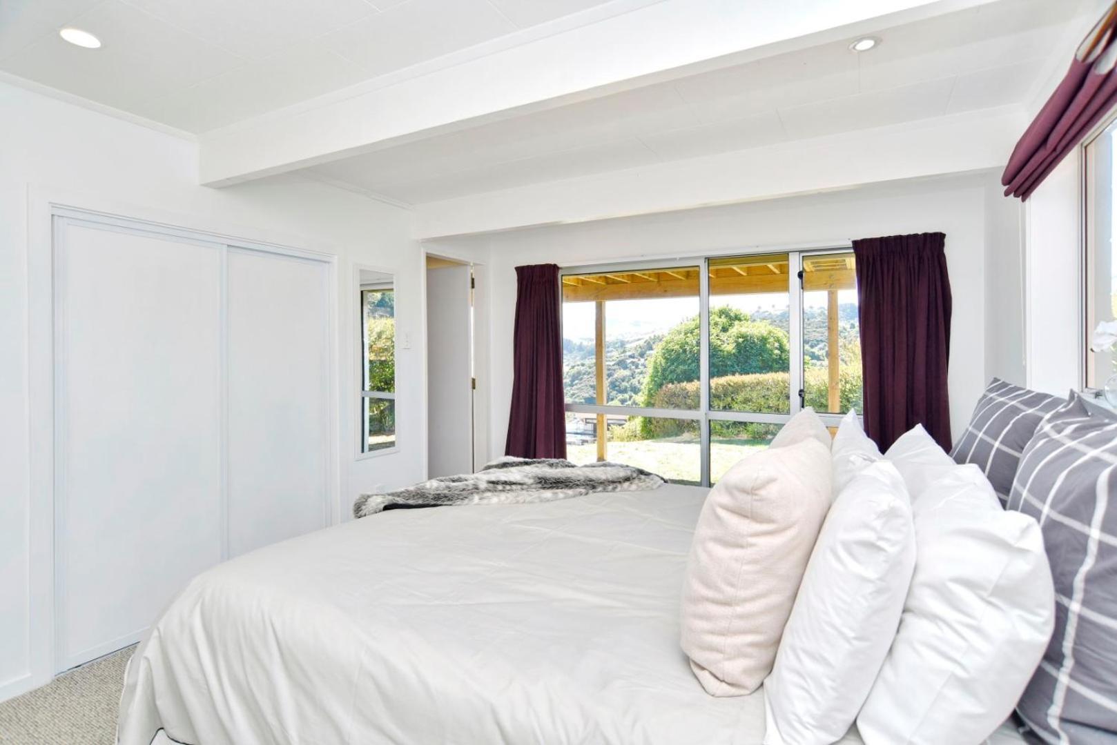 Akaroa Harbour View - Christchurch Holiday Homes Ngoại thất bức ảnh